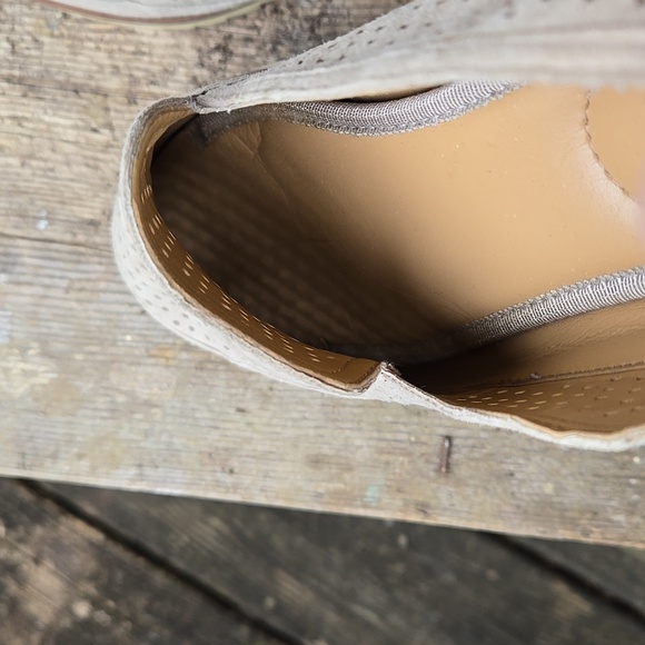 Franco Sarto Perforated Beige Ladies Loafers. Size 6M. Good Condition. - Picture 12 of 13